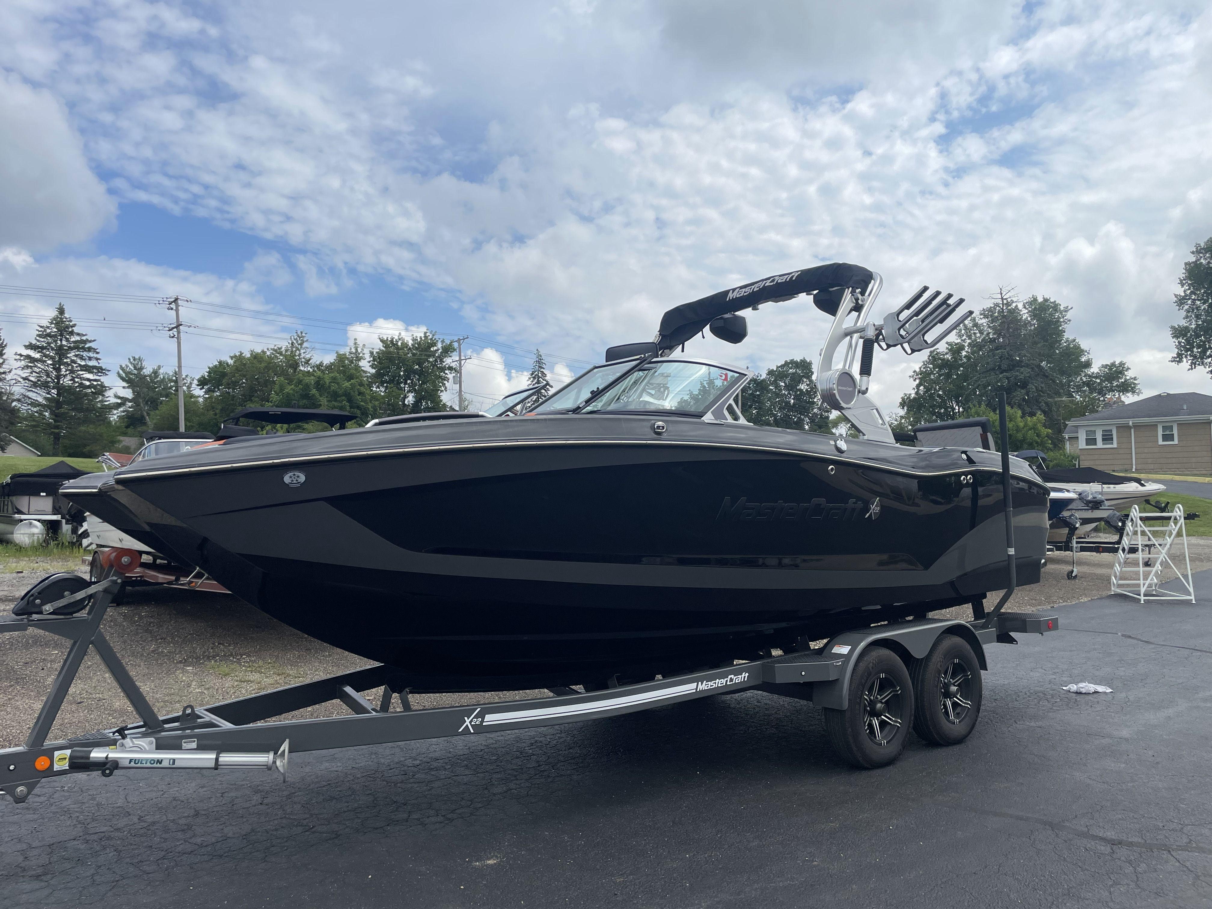 2021 MasterCraft X22