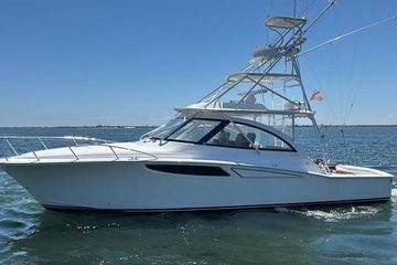 2020 Mag Bay 42