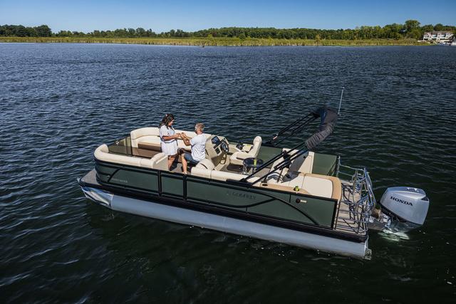 2025 Godfrey Marine Sweetwater 2286 SFL
