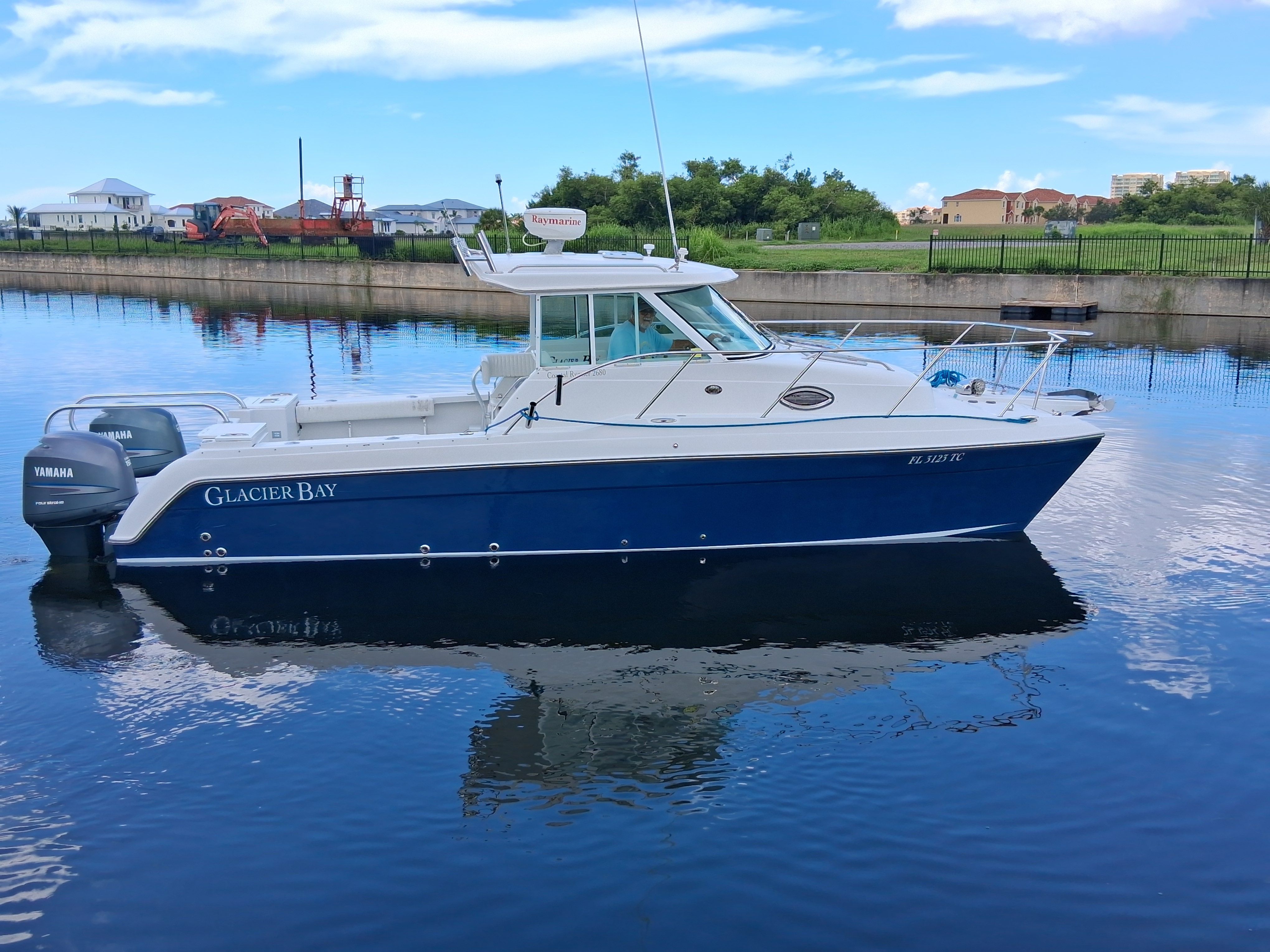 2011 Glacier Bay 2680 Coastal Runner