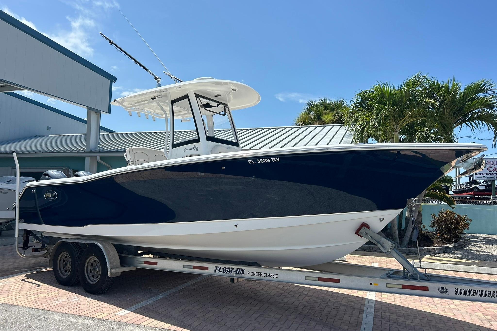 2019 Sea Hunt Gamefish 27 Forward Seating