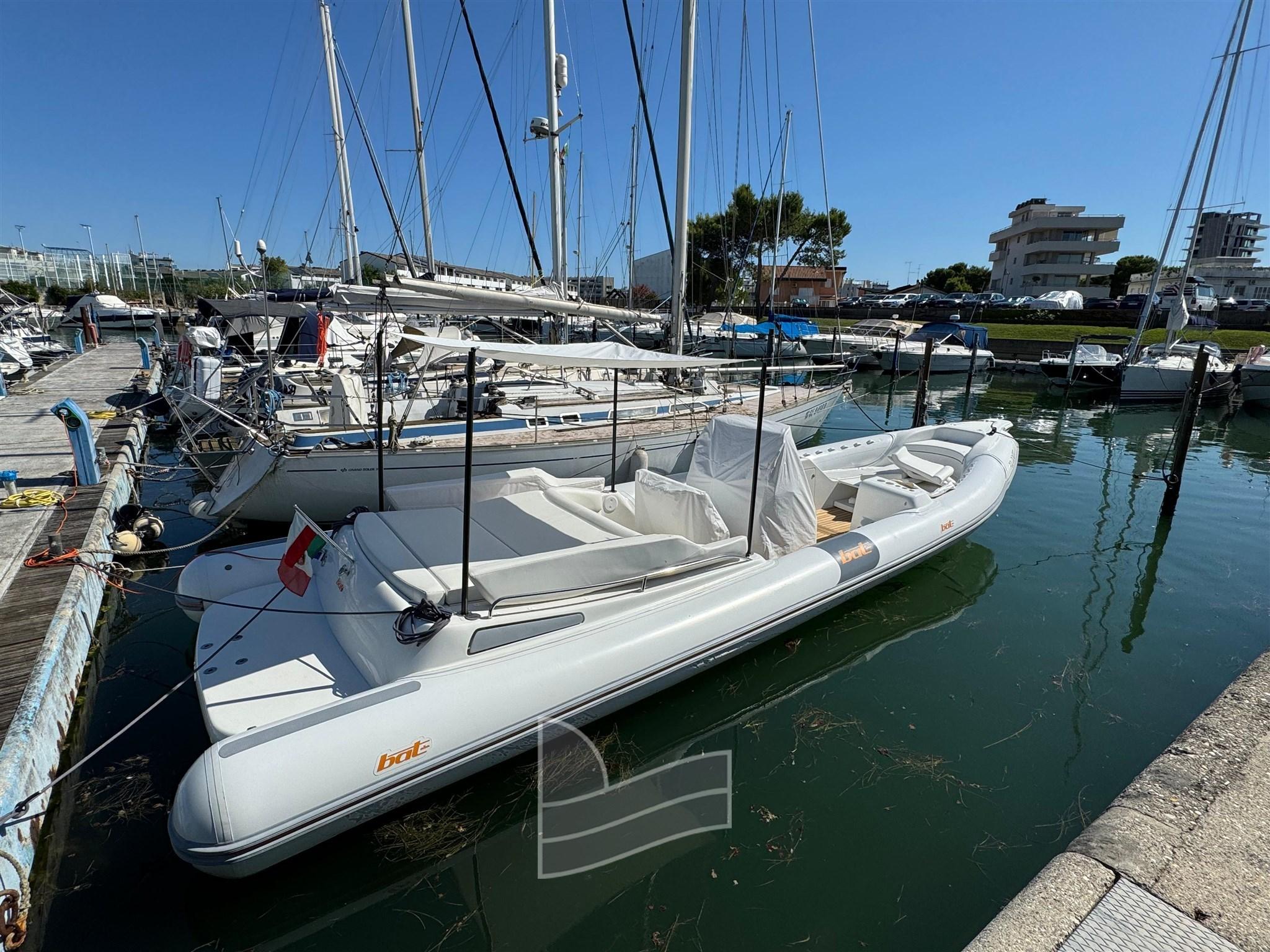 2006 Custom Bat International 996 OPEN EFB