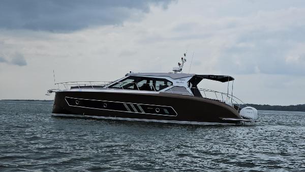 2025 Custom Draggo 45 Feet