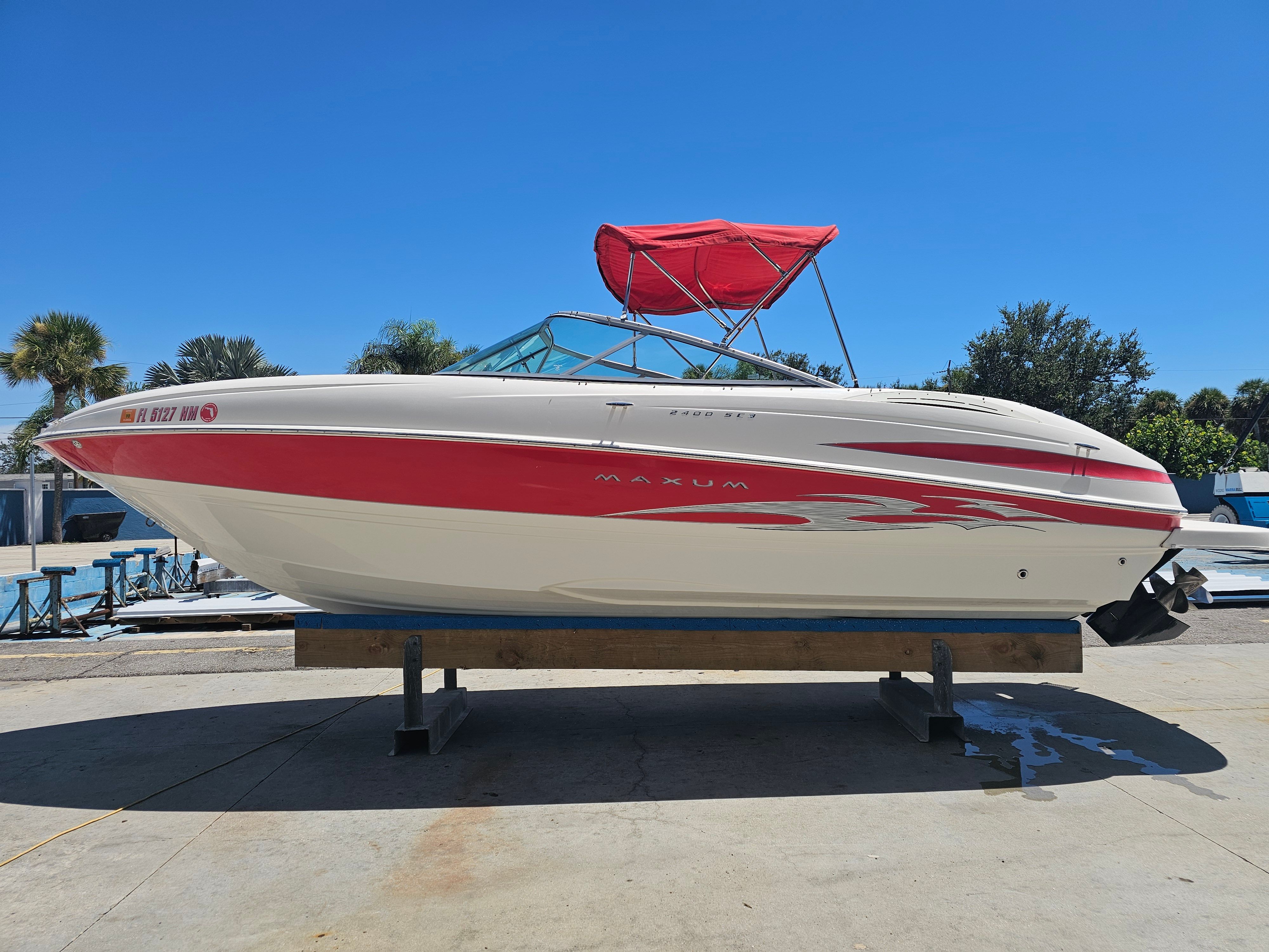 2006 Maxum 2400 SC3