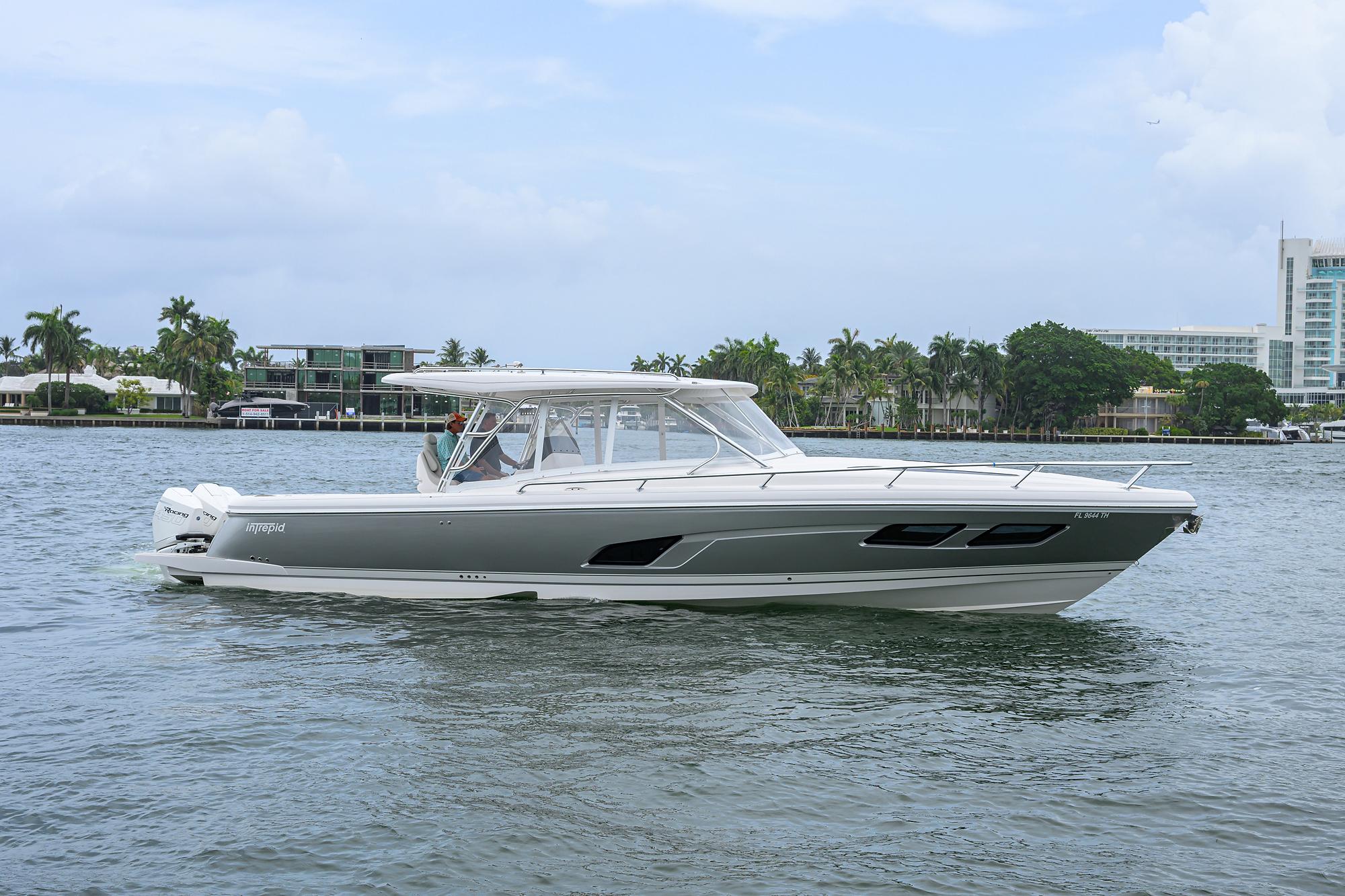 Intrepid 41 Valor