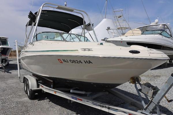 2000 Sea Ray 210 Sundeck