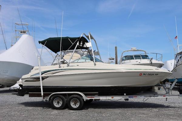 2000 Sea Ray 210 Sundeck