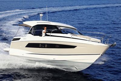 Jeanneau NC 33 Manufacturer Provided Image Boat
