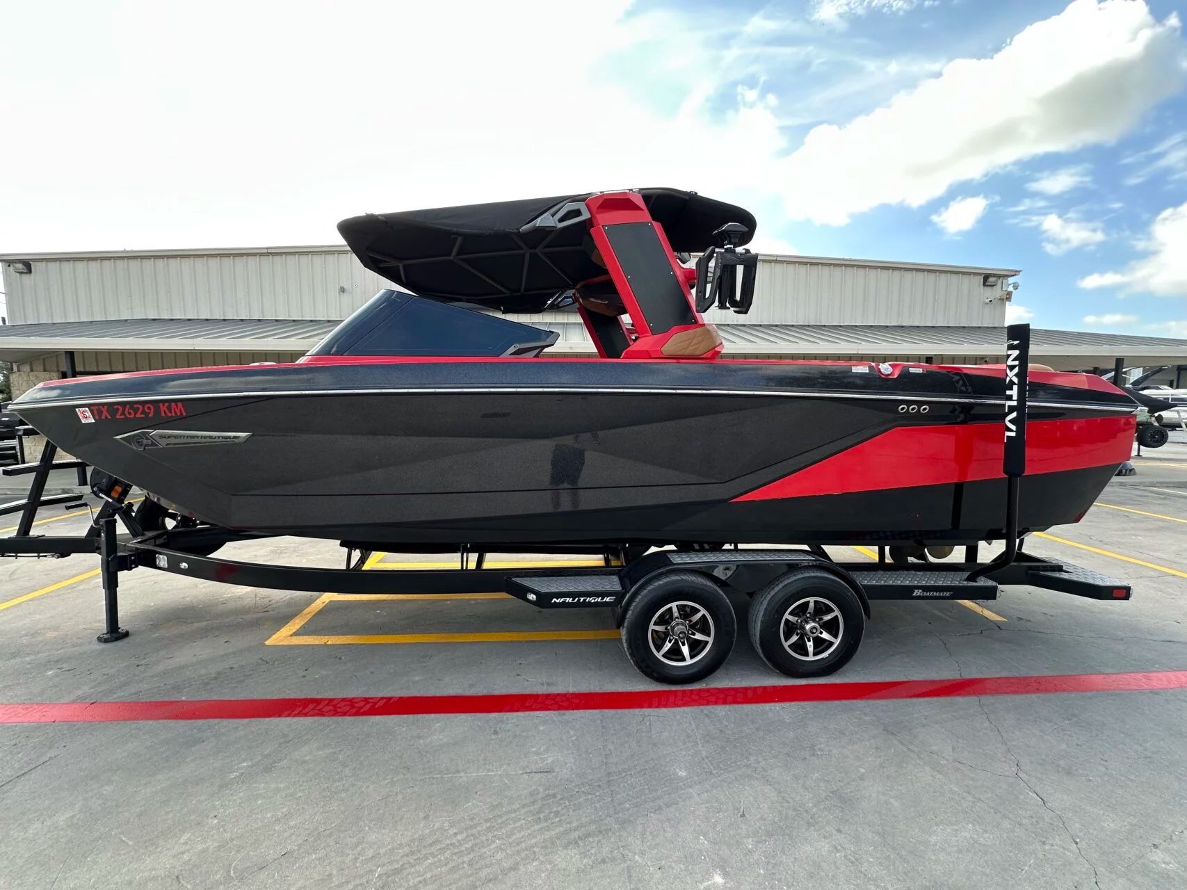 2022 Nautique G25