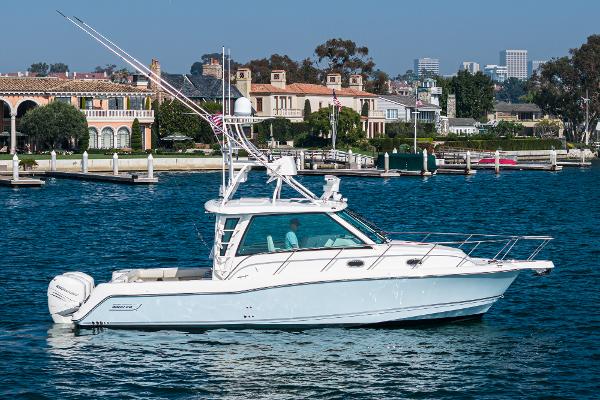 Boston Whaler 345 Conquest boats for sale 