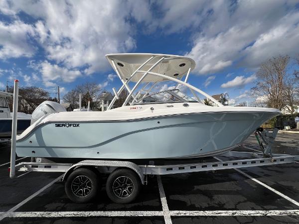 2026 Sea Fox 228 Traveler