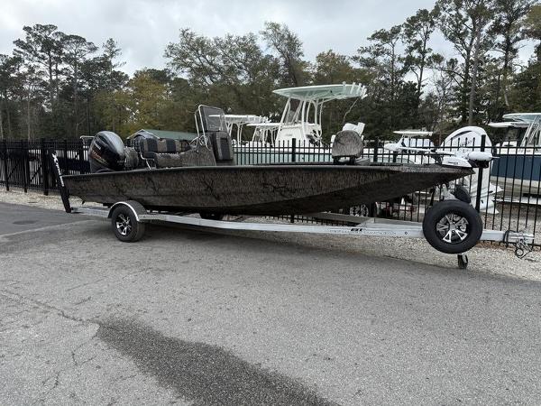2025 Xpress H22B