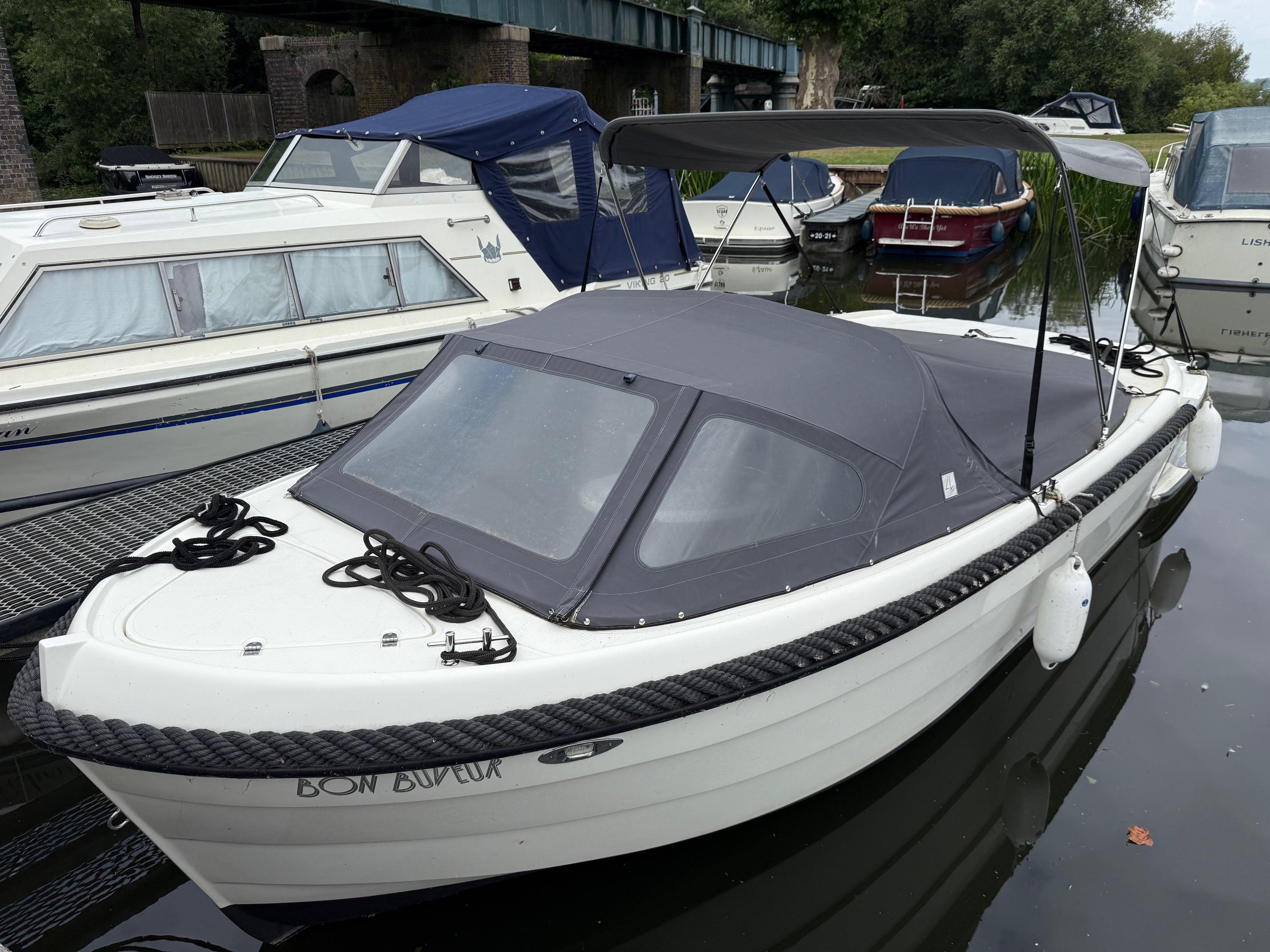 2019 Topcraft 605 Tender