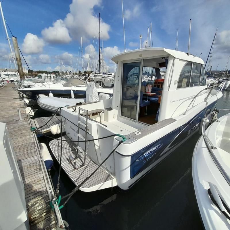 2005 Beneteau Antares 7.60