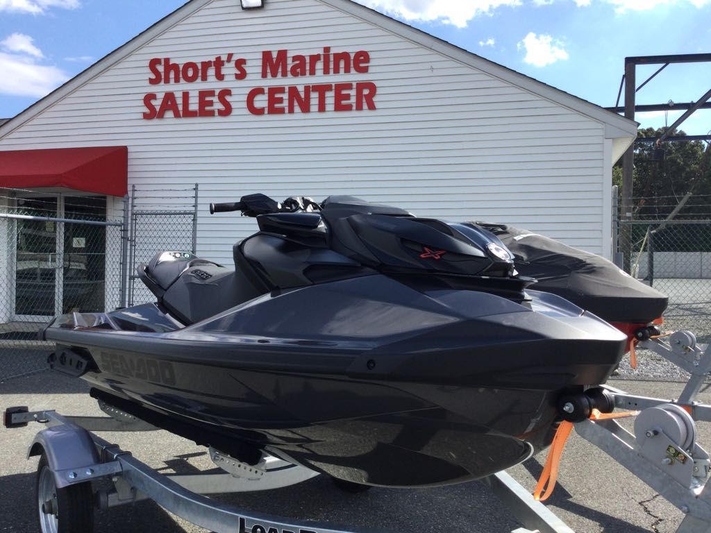 2023 Sea-Doo RXP X 300 21PC BK IBR 23