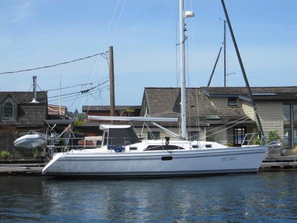 2024 Catalina 385