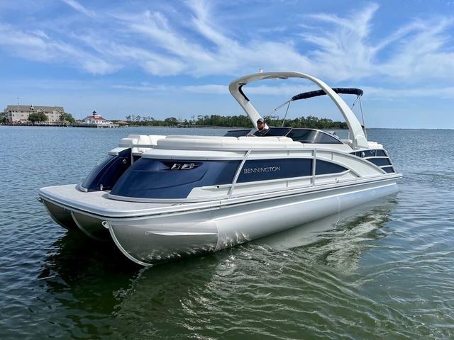 Bennington 2575 QCW Pontoon Boat Review: Top Shelf Fun 