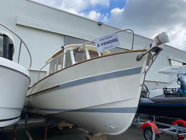 2024 Rhea 730 Timonier