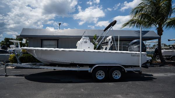 2025 Tidewater 2110 Bay Max
