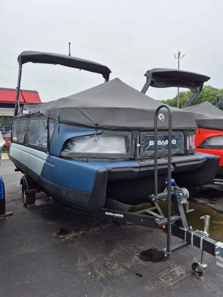 2025 Sea-Doo Switch™ Cruise Limited 21 - 230 hp Paint
