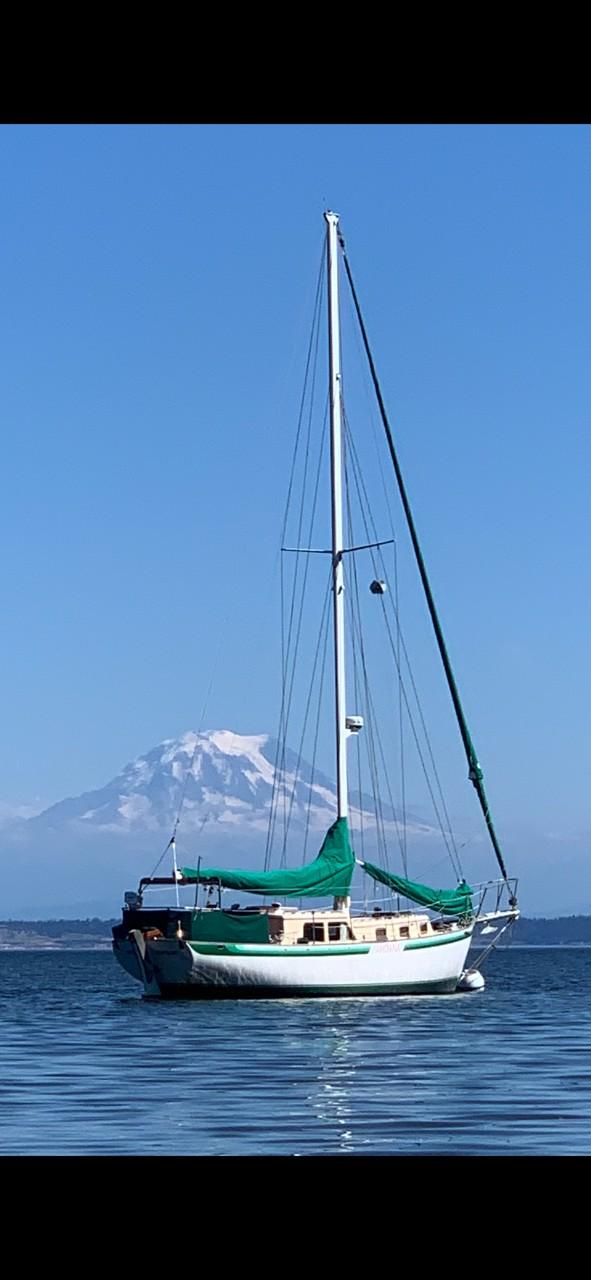 1979 Cape George 36