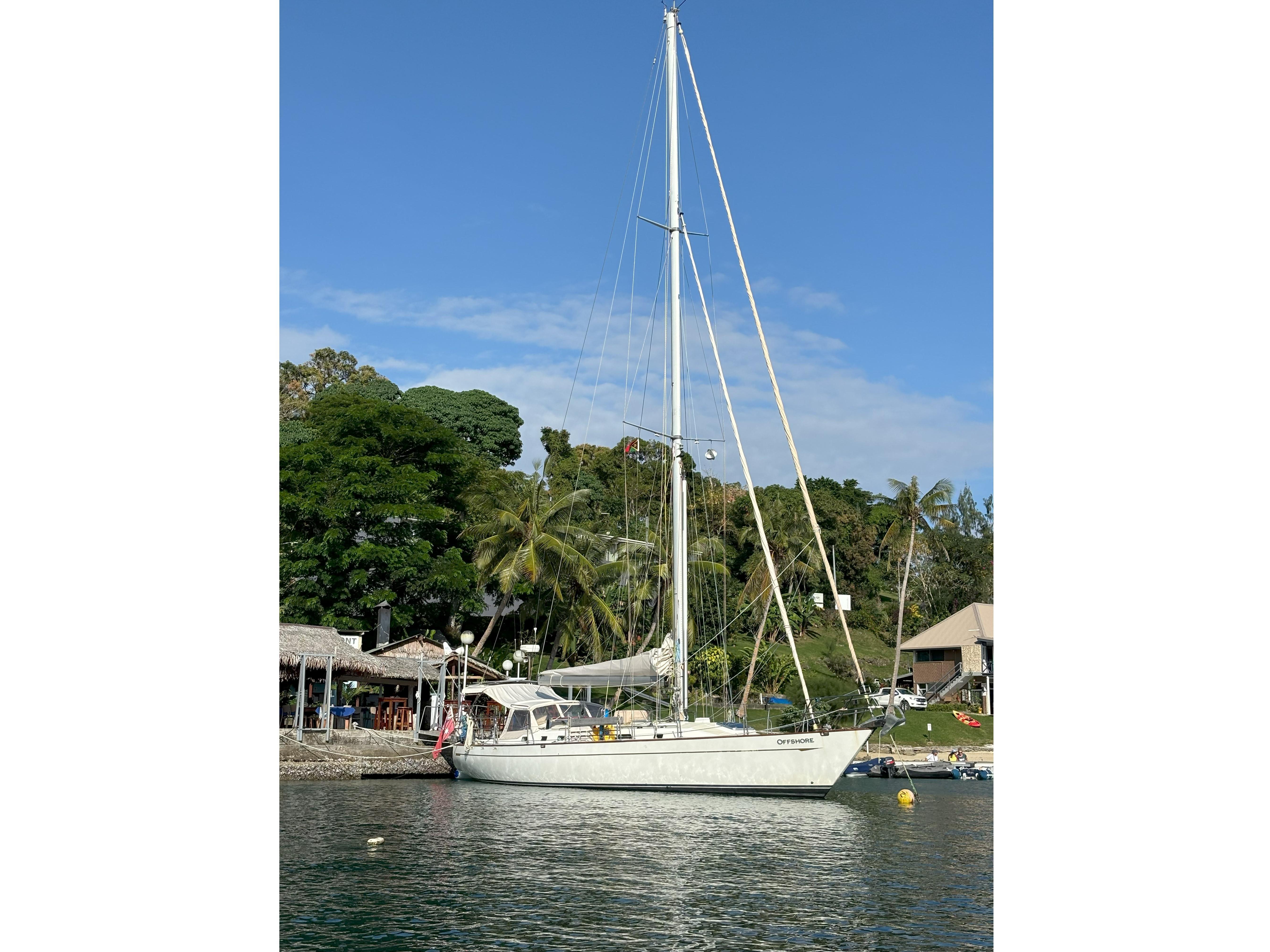 2000 Tayana 52