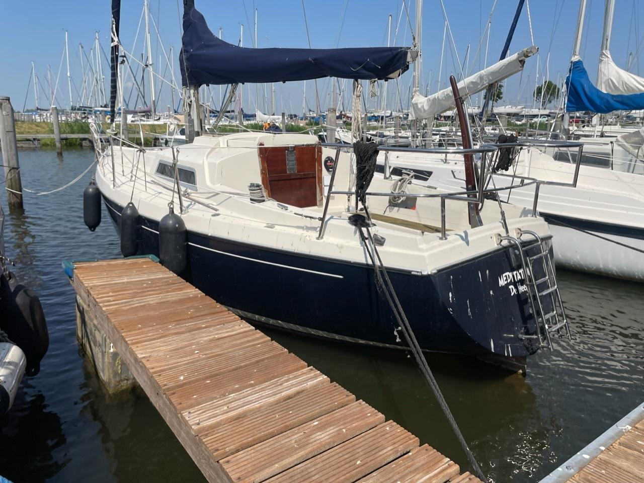 1979 Victoire 822