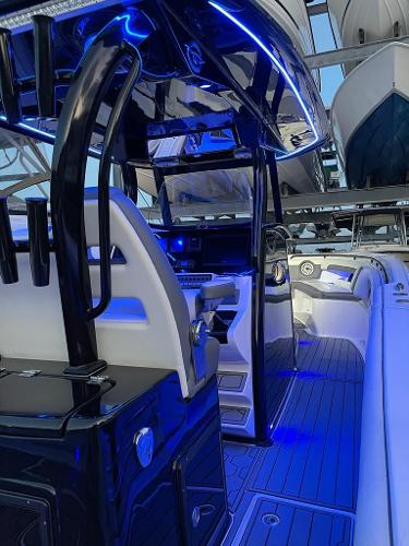 2020 Tidewater 320 CC Adventure