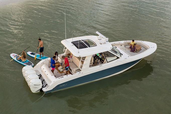Boston Whaler Boat image