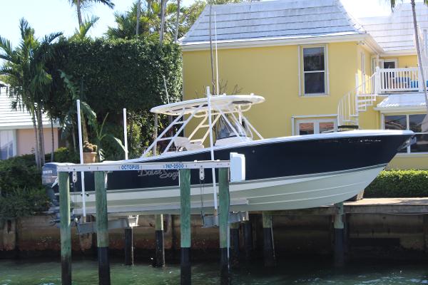 Pursuit 310 Sport