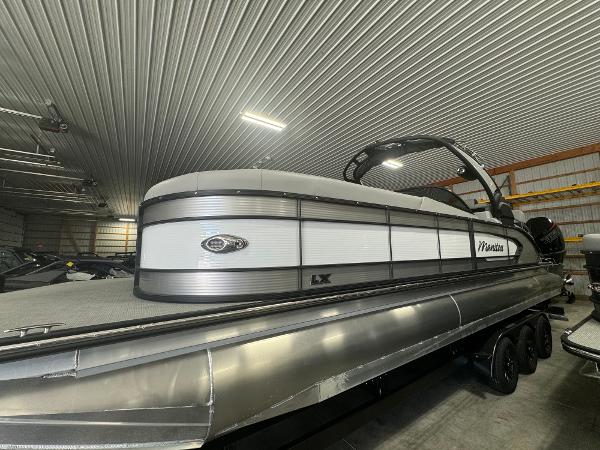 2025 Manitou LX