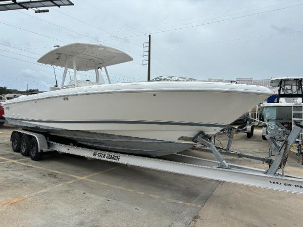 2008 Intrepid 323
