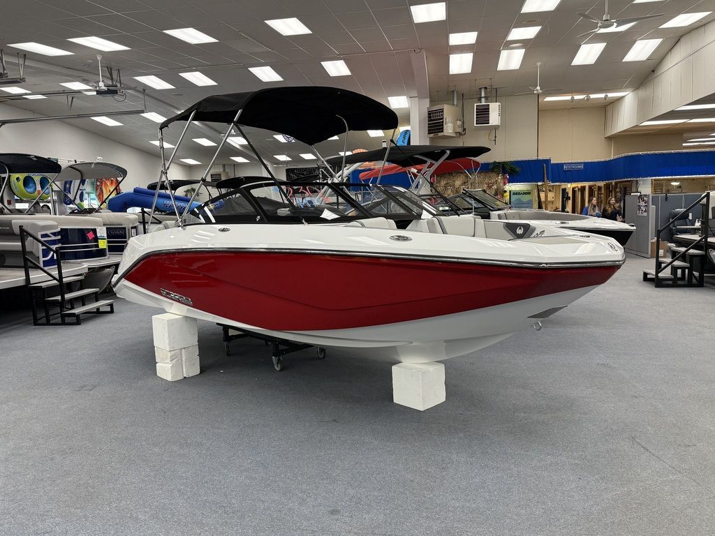 Scarab 195 SE