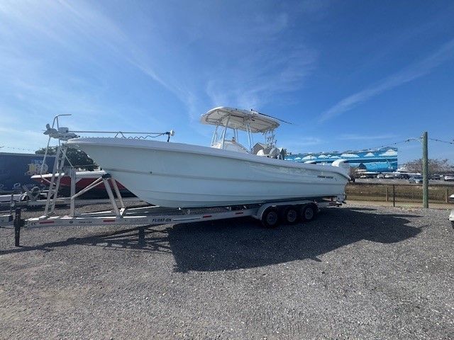 2022 Twin Vee 32 Center Console