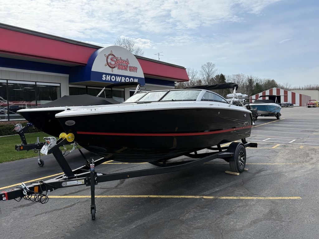 2025 Four Winns H1 Freedom
