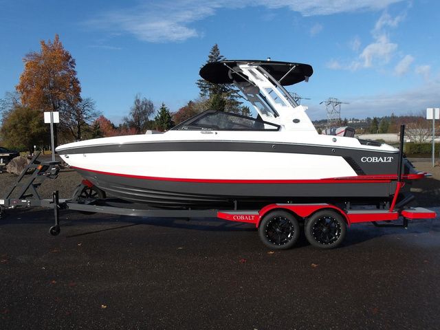 2025 Cobalt R4 Surf