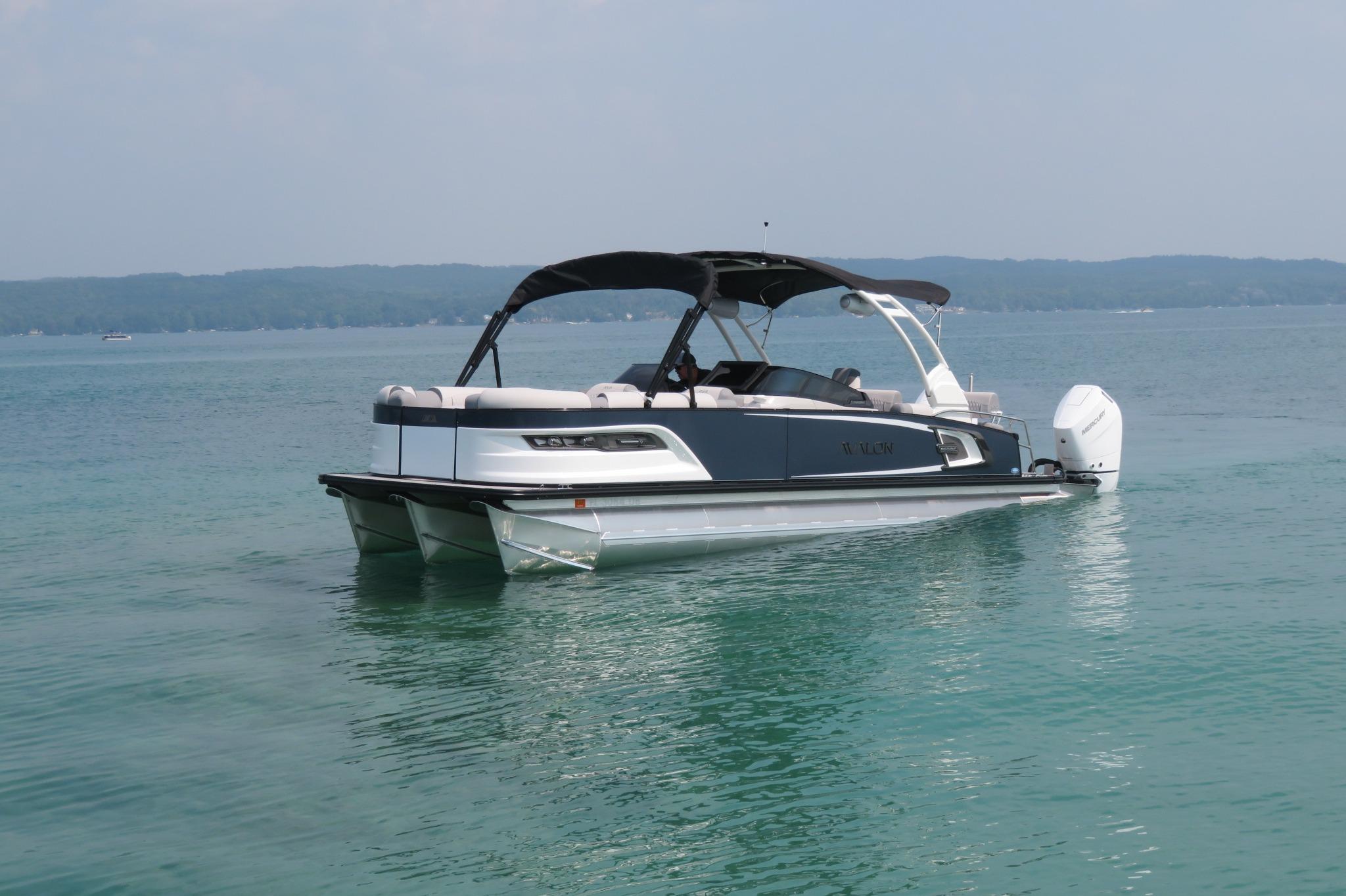 2026 Avalon 2785 Excalibur LTD Quad Lounger - Performance Tri toon | Sarasota, FL