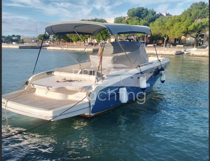 2018 Invictus 280 CX