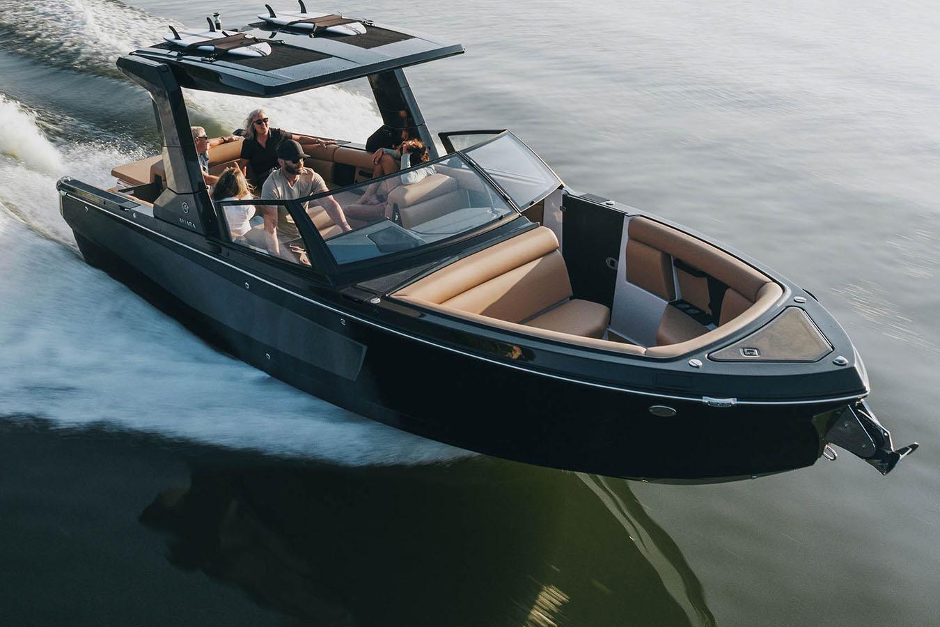Aviara Boat image