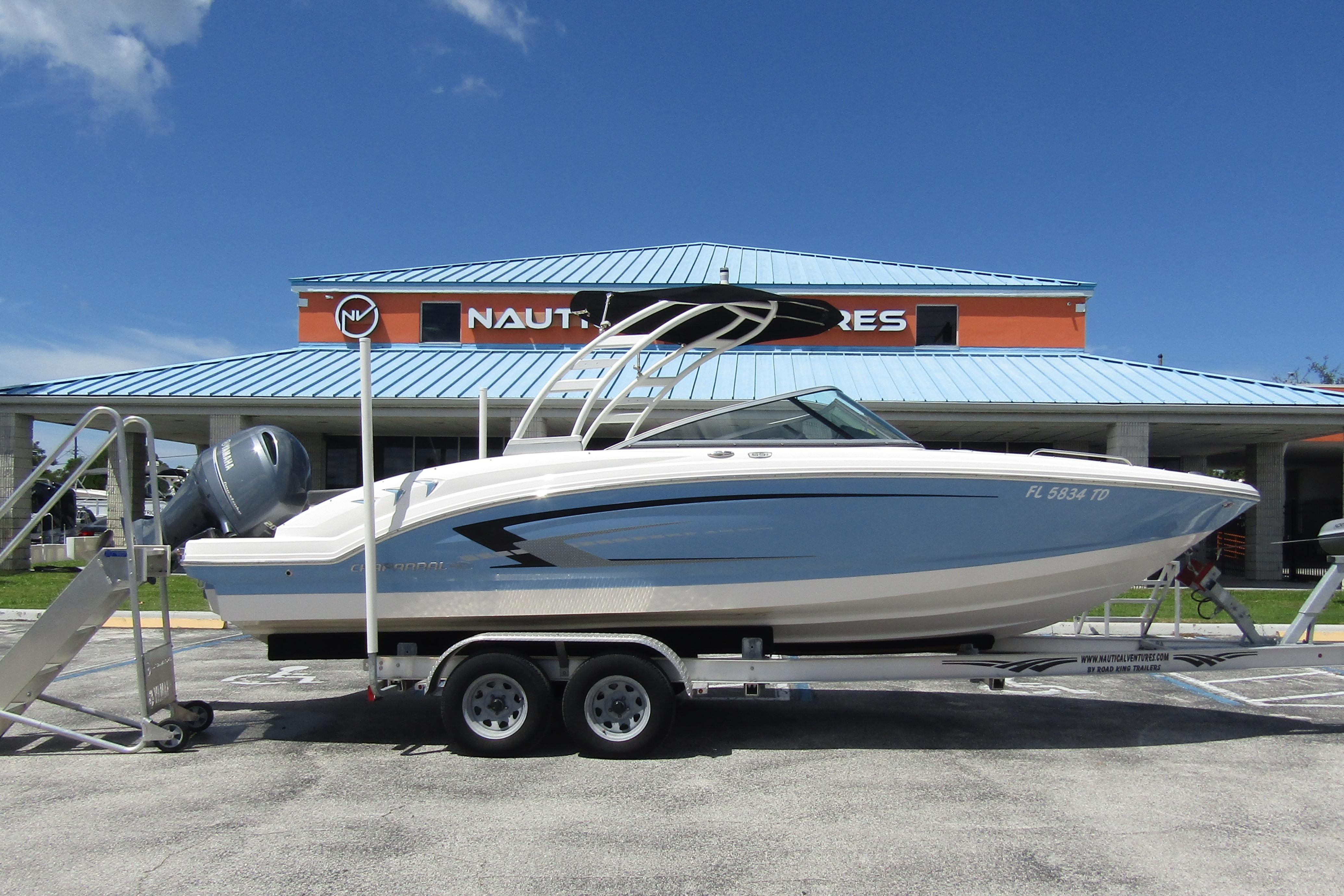 2022 Chaparral 23 SSi