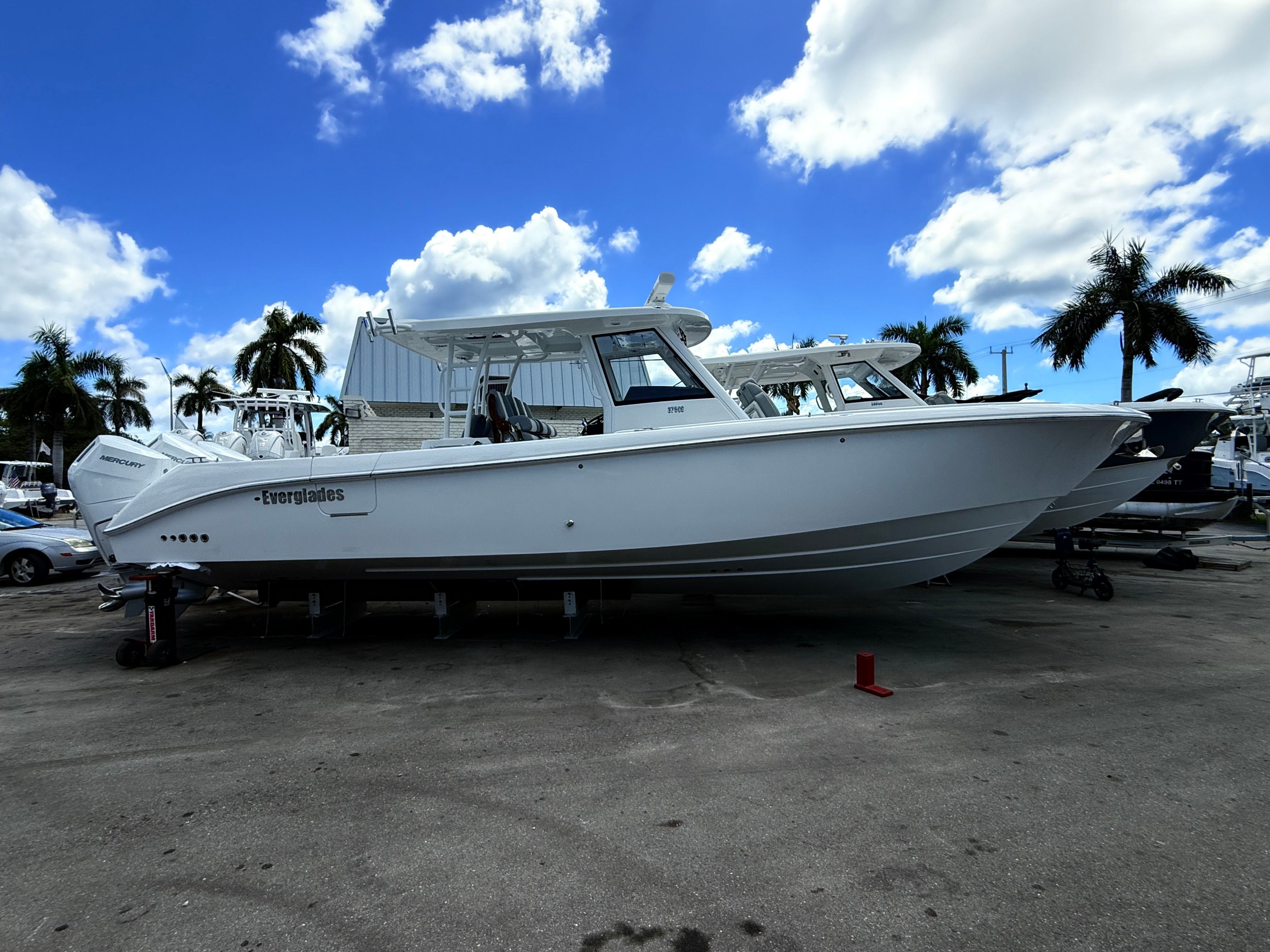 2026 Everglades 375 Center Console