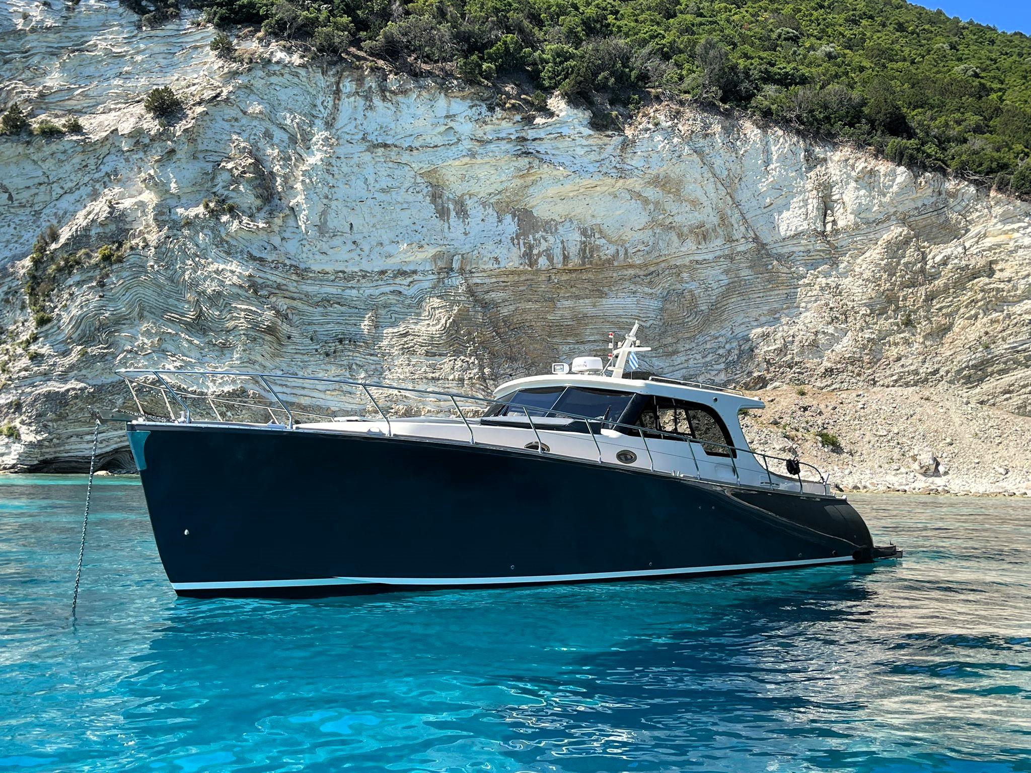 2006 Royal 48 Sport