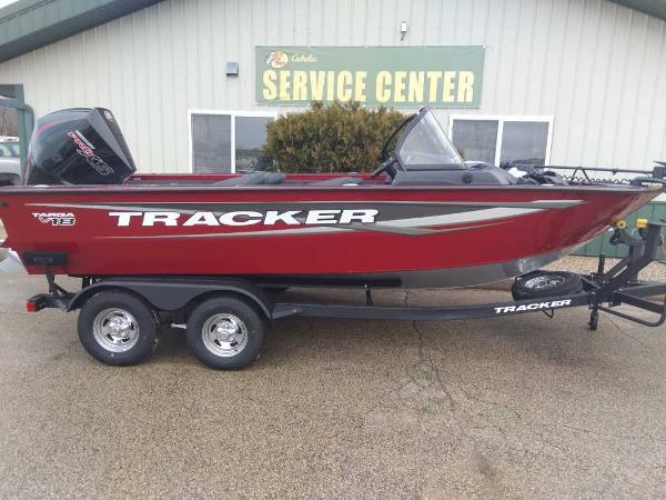 Tracker Targa V-18 WT 2025 Tracker Targa V-18 WT boat on trailer at service center.