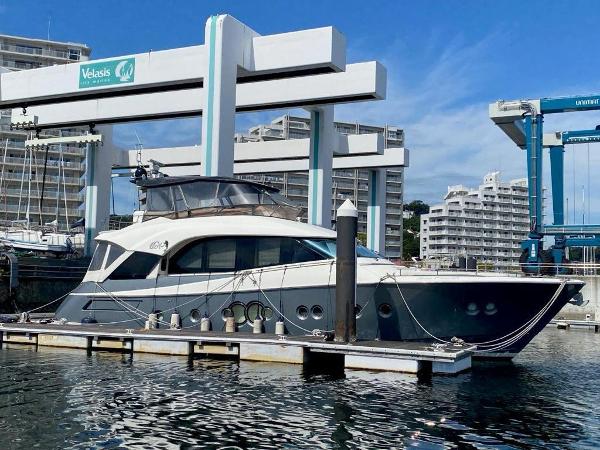 2017 Monte Carlo Yachts 70