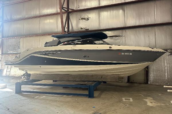 2017 Sea Ray 280 SLX