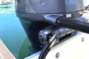Capelli Tempest 700 Open Outboard motor of 2024 Capelli Tempest 700 Open in water.