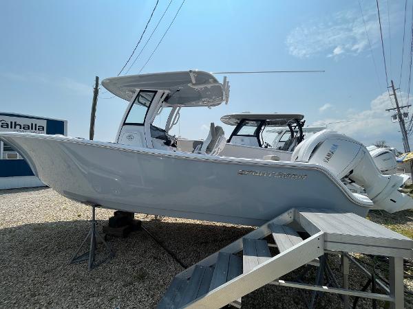 2025 Sportsman Open 252 Center Console