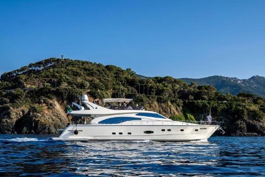 2002 Ferretti Yachts 680