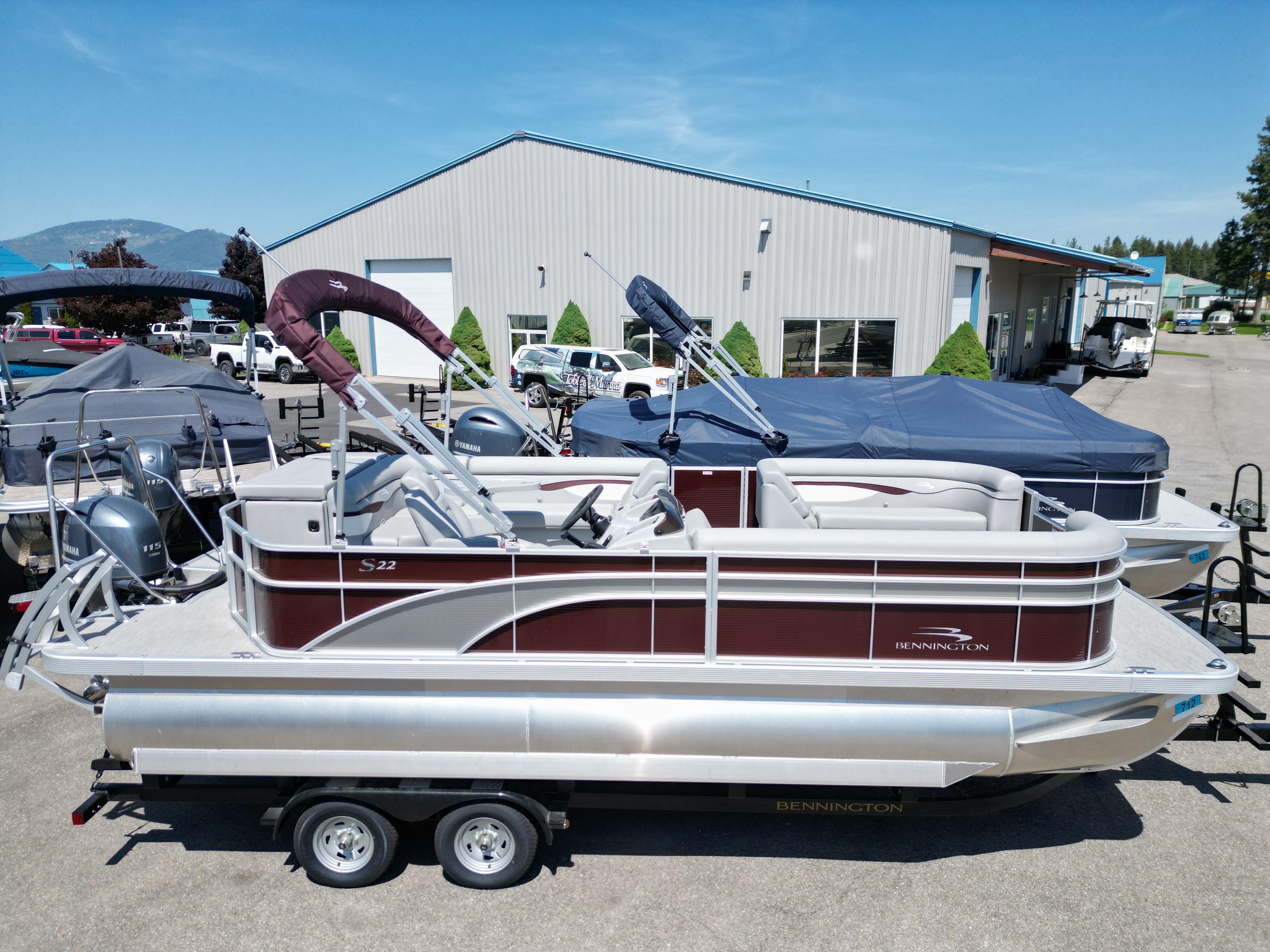 Bennington 22 SL