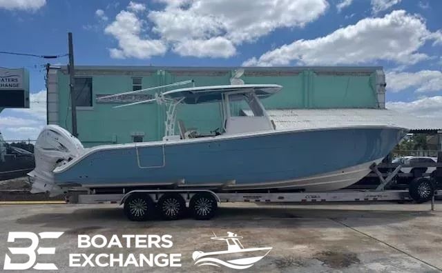 Cobia 350 Center Console